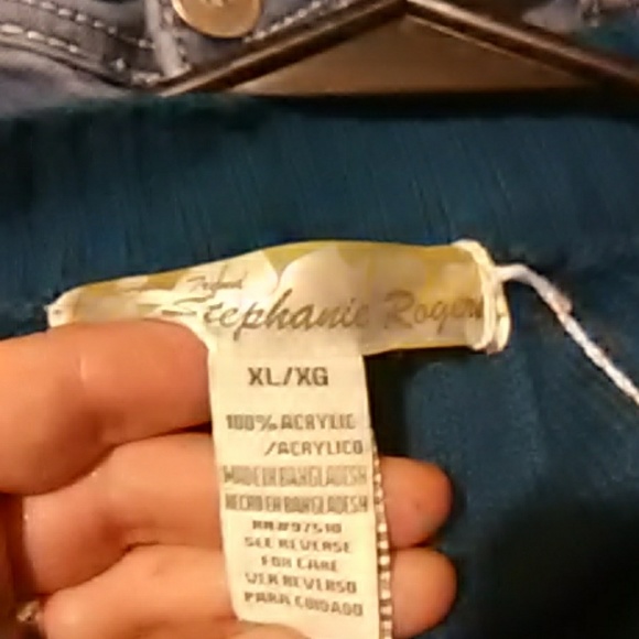 3 Button Blue/Green Sweater - Picture 5 of 7